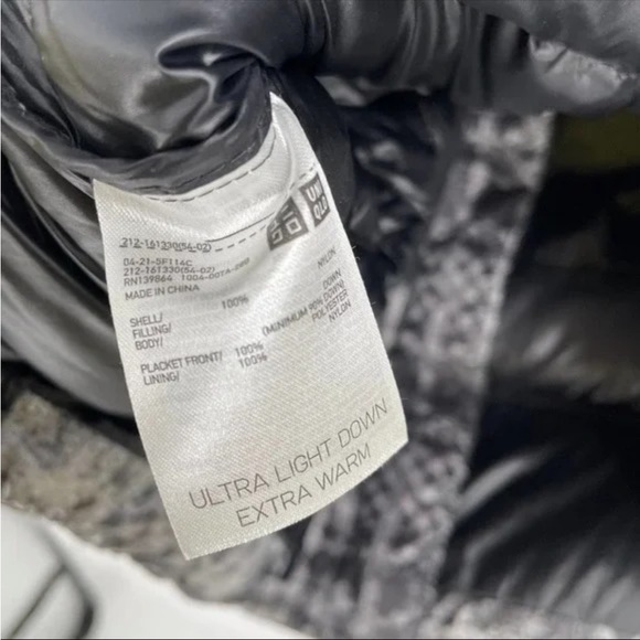 Uniqlo Ultra Light Down Plaid Puffer Coat/ jacket mid Length - Picture 6 of 8